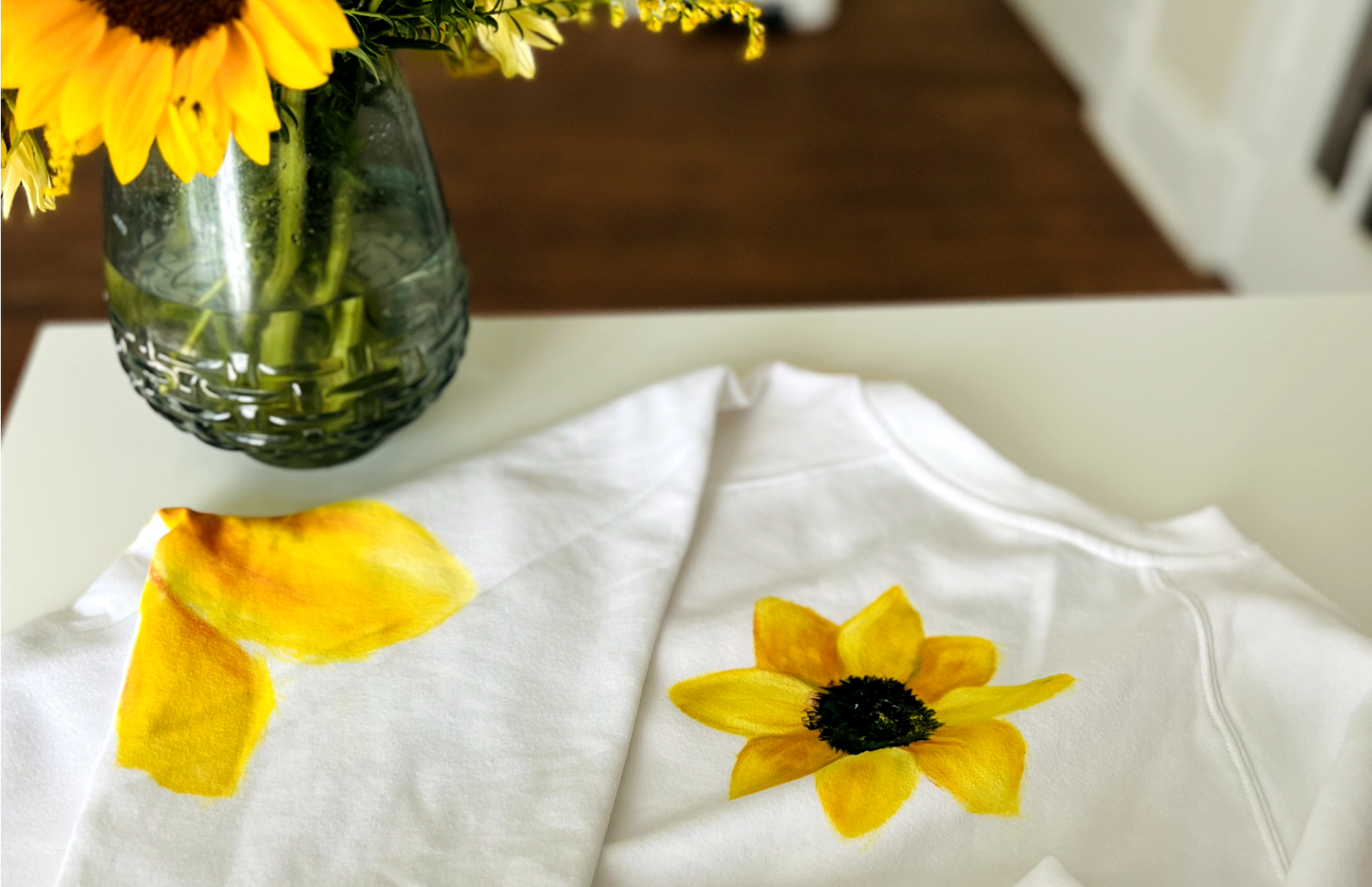 Hand-painted apparel | Flowers edition